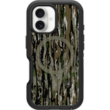 iPhone 16 Defender Series Pro XT Case with MagSafe Realtree